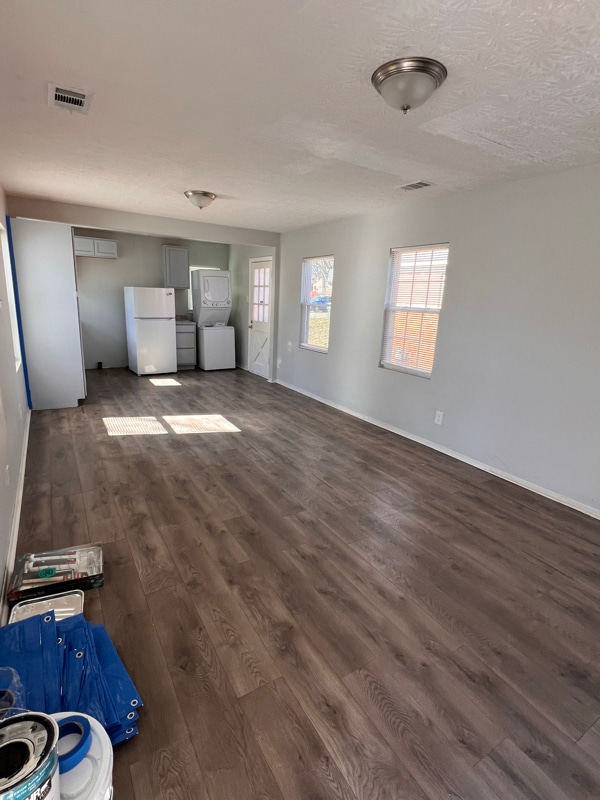 Photo - 3790 Barron Ave