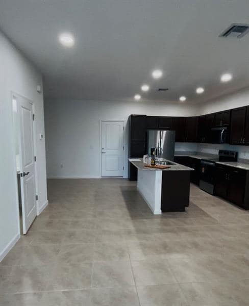 Photo - 4292 Longwood Lake Sq