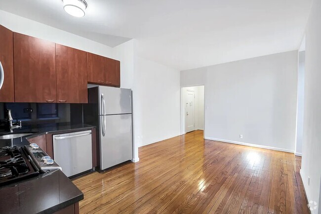 Building Photo - 113 E 29th St Unit 2A Rental