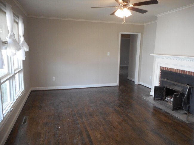 Photo - 500 McConnell St