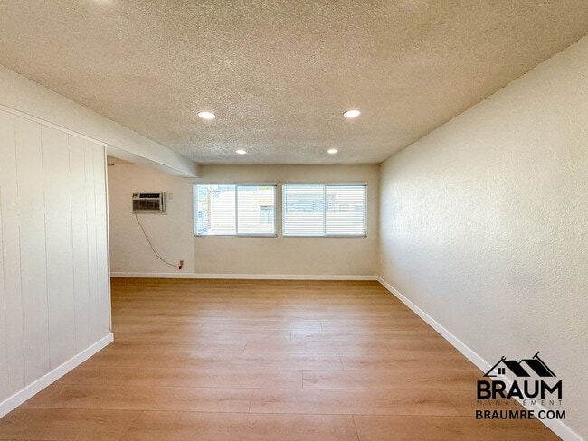 Photo - 4636 Laurel Canyon Blvd Apartment Unit 17