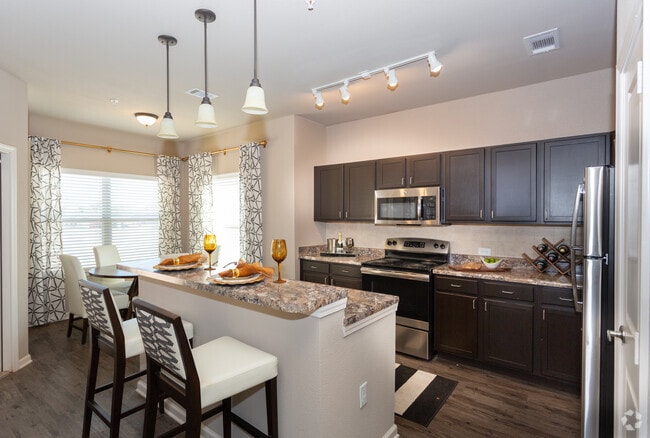 2BR 2BA - 1,128 SF