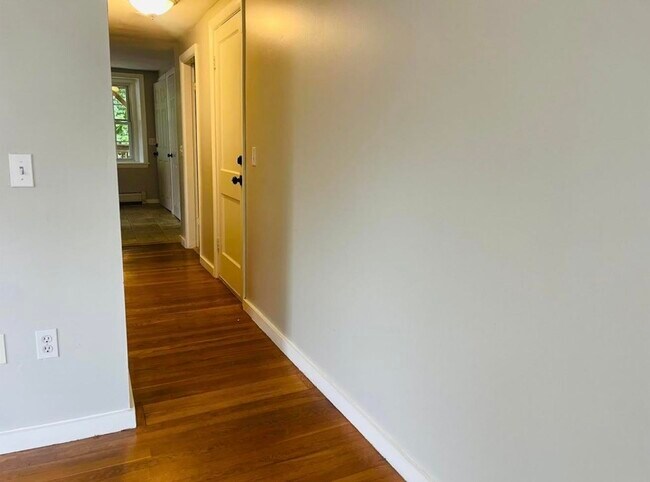 Photo - 413 2nd St Unit 2