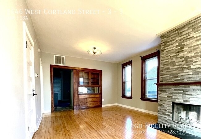 Photo - 1646 W Cortland St Unit 3