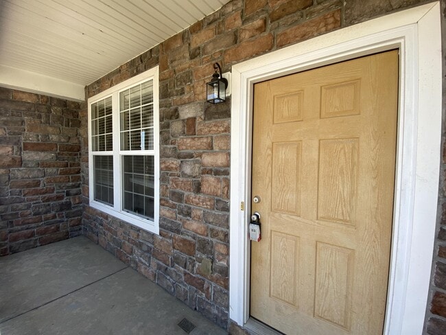 Photo - 7884 Sandy Springs Point