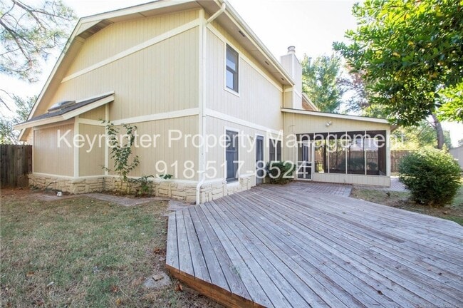 Photo - 4 Bed | 3 Bath in Central Tulsa!