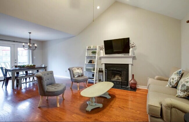 Photo - 1713 Greenwood Ave