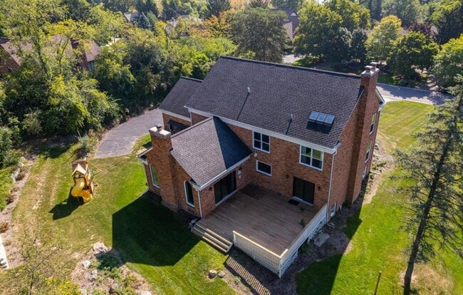 Photo - 3250 Chestnut Run Dr