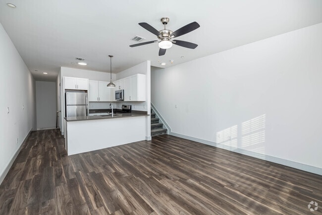 2BR, 1.5BA - 1,129SF - Living Room