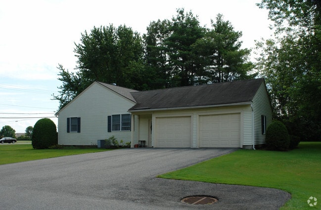 Olde Coach Manor