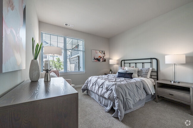 2BR, 2BA - 1,215SF - Second Bedroom - Seasons at Plainfield