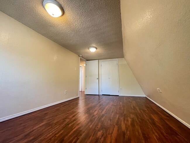 Photo - 1100 W Morphy St