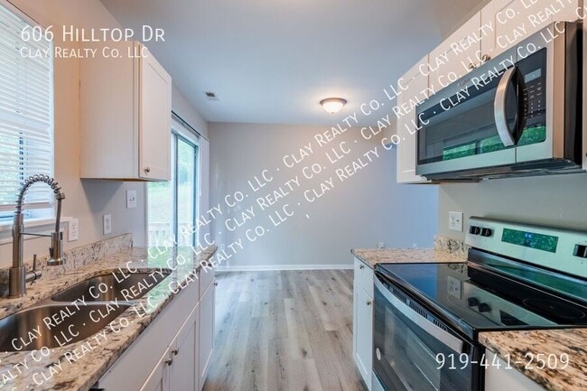 Photo - 606 Hilltop Dr