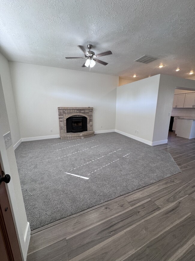 Photo - 2145 E Katelyn Dr