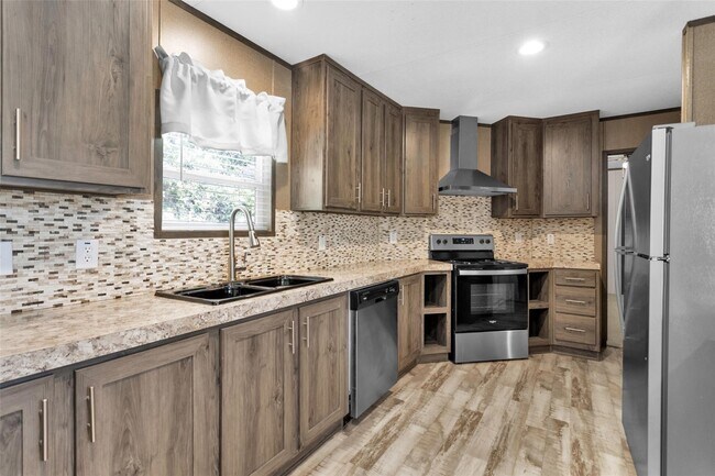 Photo - 10161 Pollard Rd