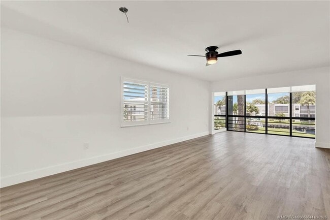 Photo - 1950 SW Palm City Rd Unit 3201