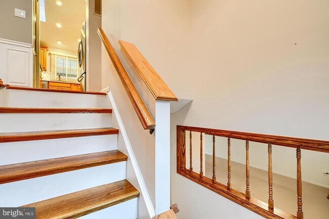 Building Photo - 8908 Goldentree Ln