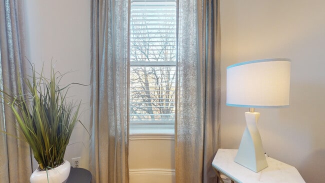 Photo - 631 Washington St Unit 3