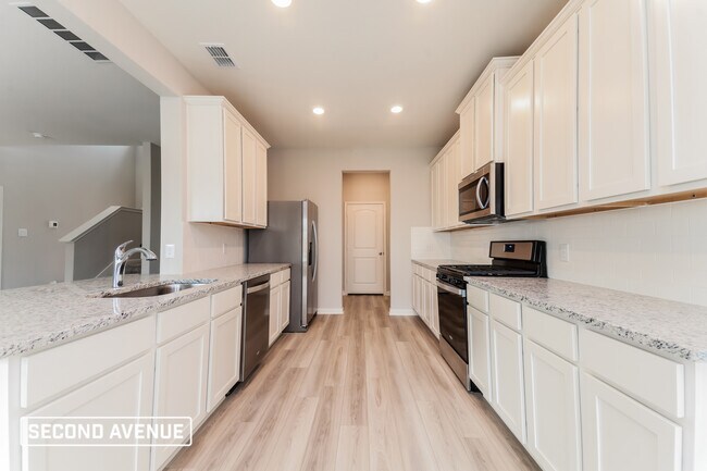 Photo - 2000 Erlinda Dr Casa