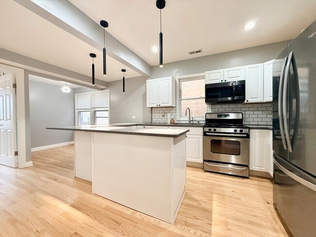 Photo - 5307 N Central Ave Unit 1