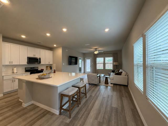 Photo - 205 Greenbriar Dr