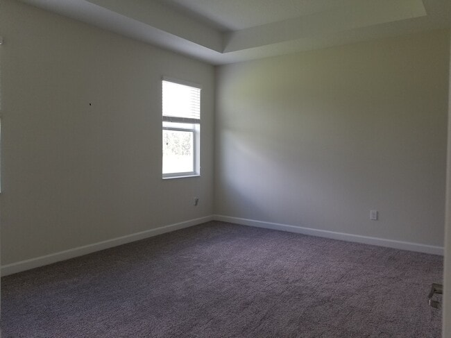 Photo - Must See Oaks at Moss Park Home!