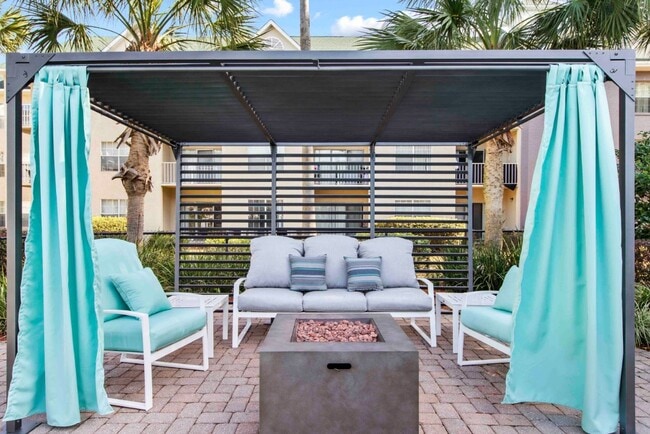 Coastline Apartments