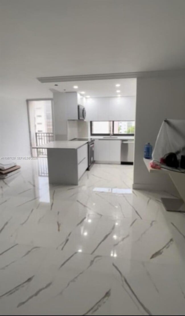 Photo - 16909 N Bay Rd Unit 710