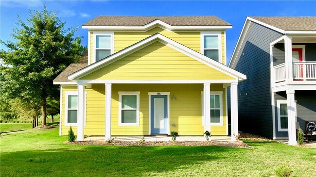 Building Photo - 3881 Albatross Lp