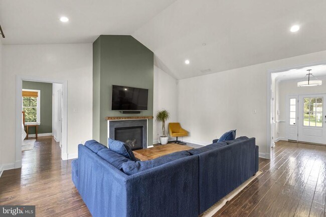 Photo - 17601 Crystal Spring Terrace