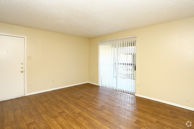 Avalon Palm Apartments