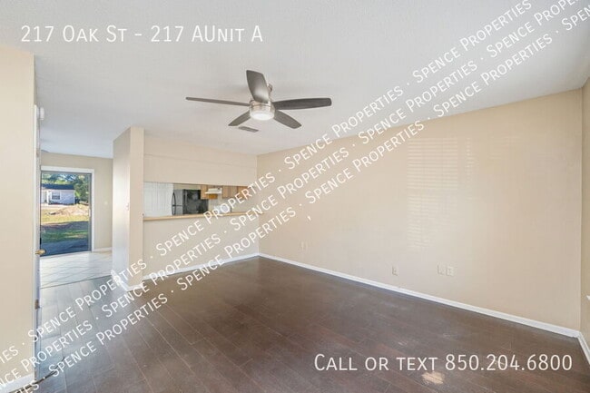 Photo - 217 Oak St SE Casa