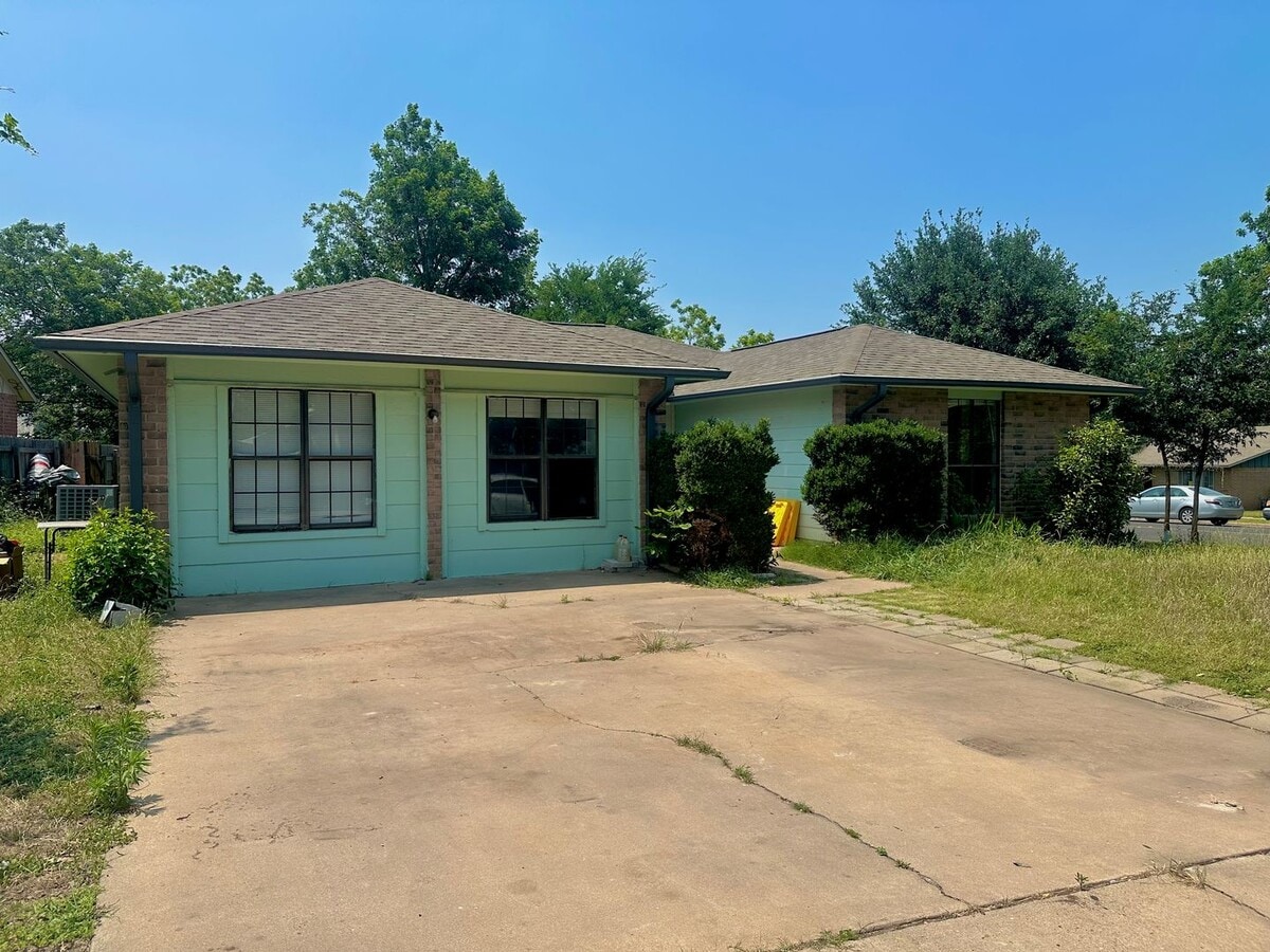 Photo - 12002 Swan Dr Casa