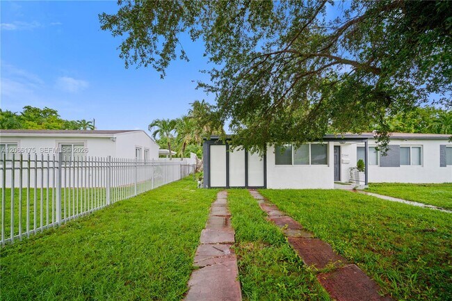 Photo - 1545 NW 130th St