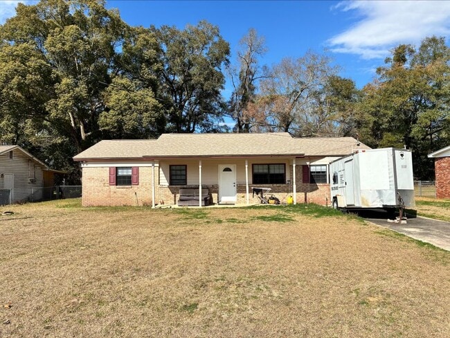 Photo - 1852 Hopkins Dr