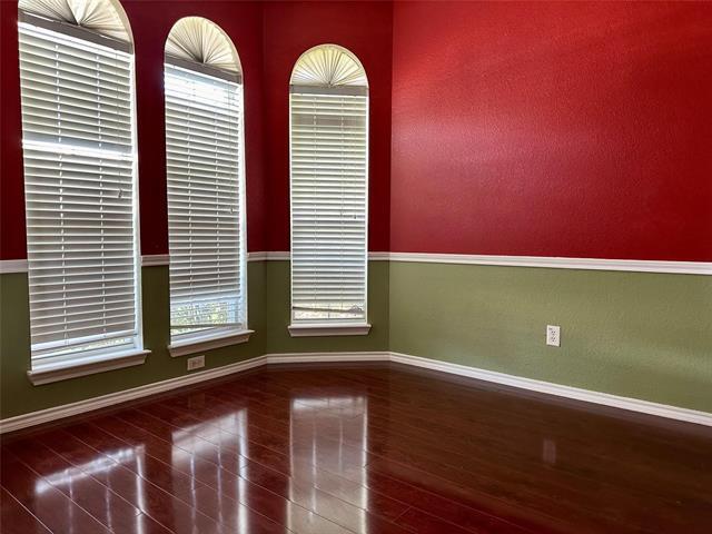 Photo - 1452 St Gallen Ln House