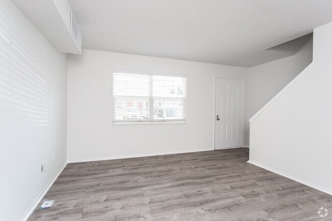 2BR, 1.5BA - 1,080 SF - Sawbury Commons