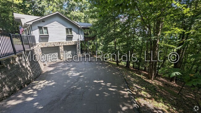 Building Photo - 23 Chestnut Ridge Rd Unit Lower Level Rental