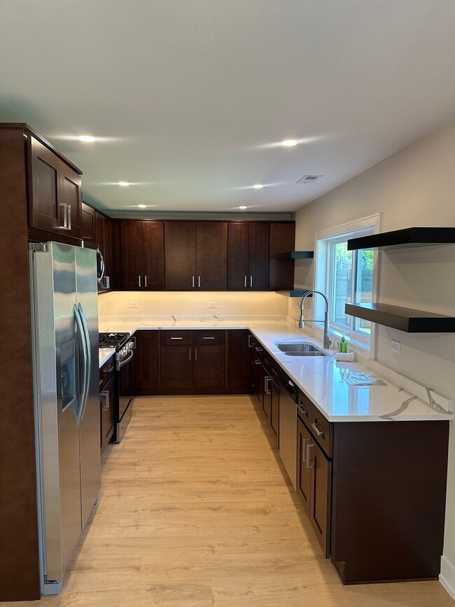 Photo - 15018 Huntington Ct