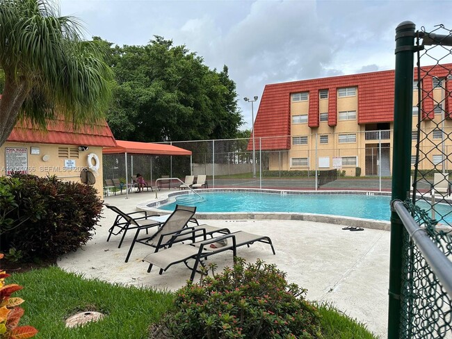 Photo - 22605 SW 66th Ave Unit 310