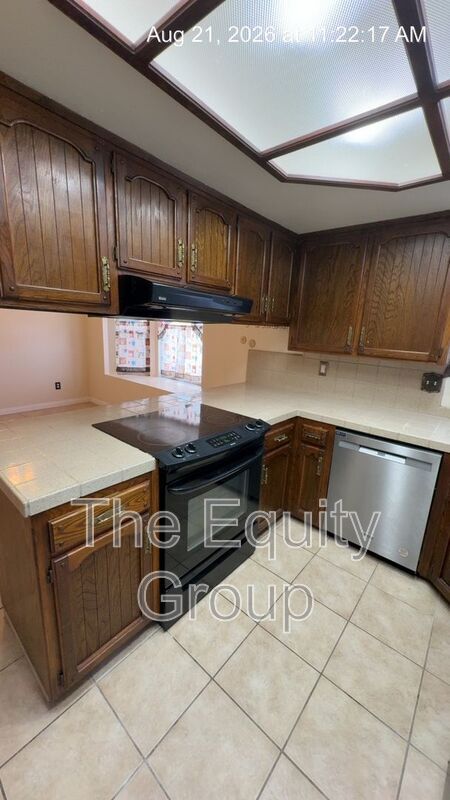 Photo - 2730 W Seeger Ave