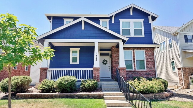 Building Photo - Fantastic 4 Bed 2.5 Bath + Office 2 Car Attached Garage in Murphy Creek Community Pool + Tennis C...