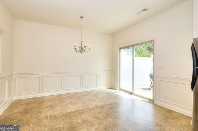 Photo - 2658 Avanti Way