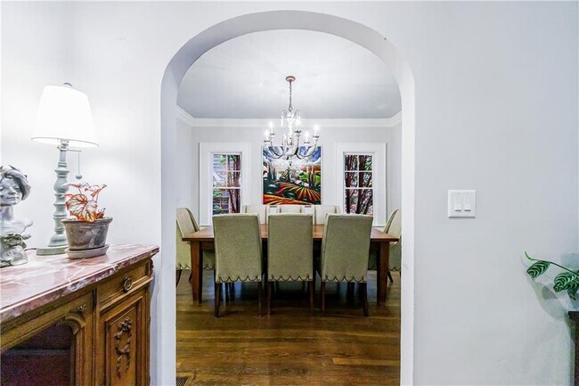 Photo - 1146 Cumberland Rd NE