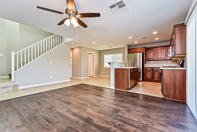 Photo - 3948 Beverly Elms St