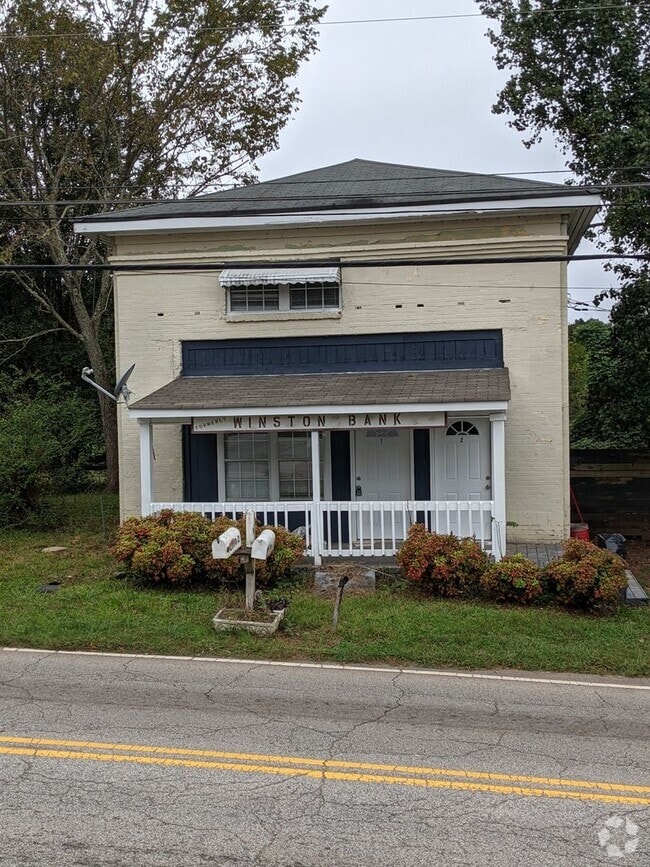 Building Photo - 2271 Mann Rd - Unit 2 Rental