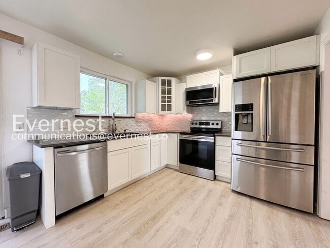 Photo - 9225 Clermont Dr