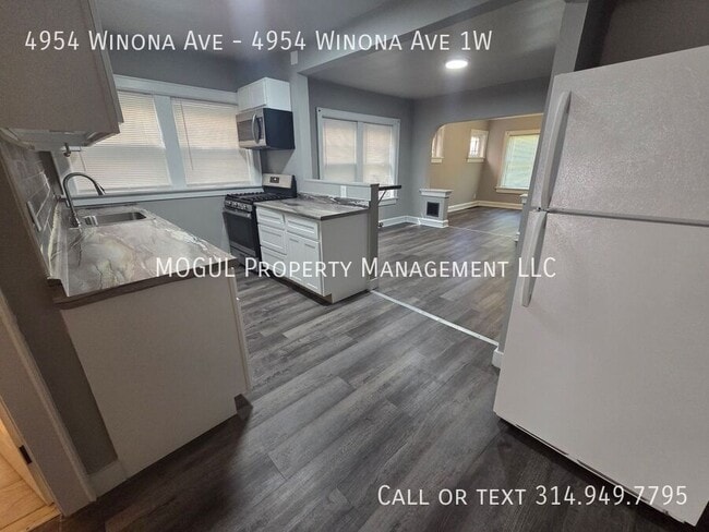 Building Photo - 4954 Winona Ave Unit 4954 Winona Ave 1W Rental
