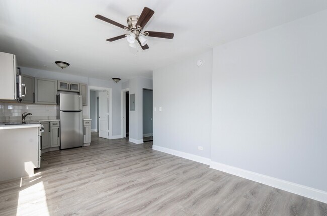 Photo - 7710 N Sheridan Rd Unit 306