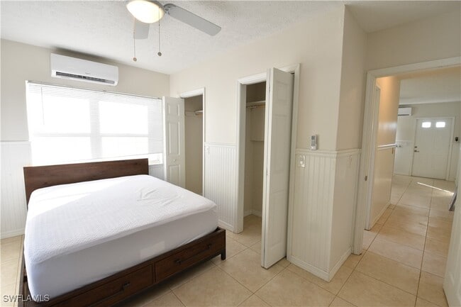 Photo - 3125 Barrett Ave